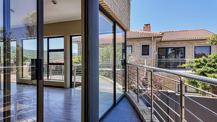 5 Bedroom Property for Sale in Hersham Western Cape